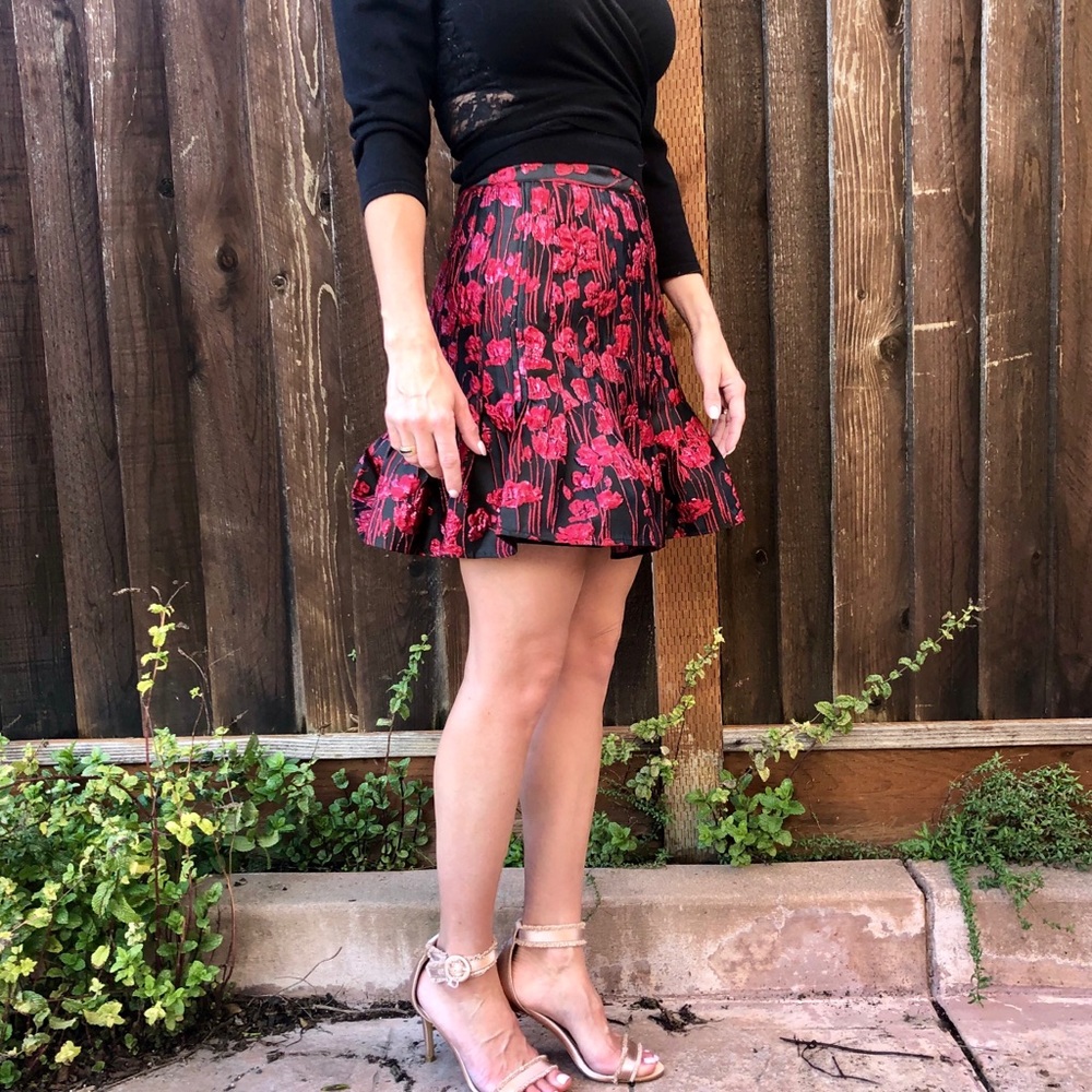 NWT Bebe skirt